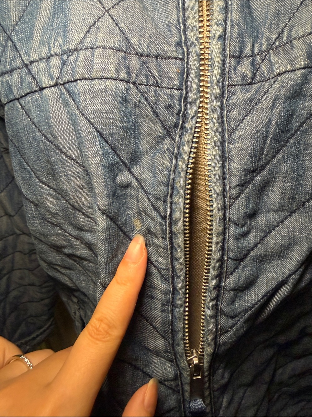 GAP Quilted Bomber Denim Jacket Blue Chambray Boho Western Paisley XS - Picture 7 of 8